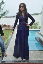 Neha Dhupia at a real estate project launch in Khapoli, Mumbai on 6th Oct 2013 (55).JPG